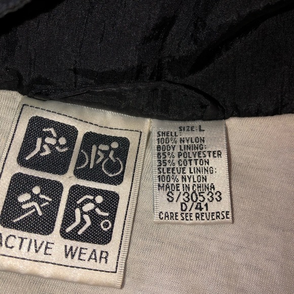 Retro Active Wear NYLON TRACK SUIT Wind Breaker Zip up Jacket Size L. - Picture 7 of 8